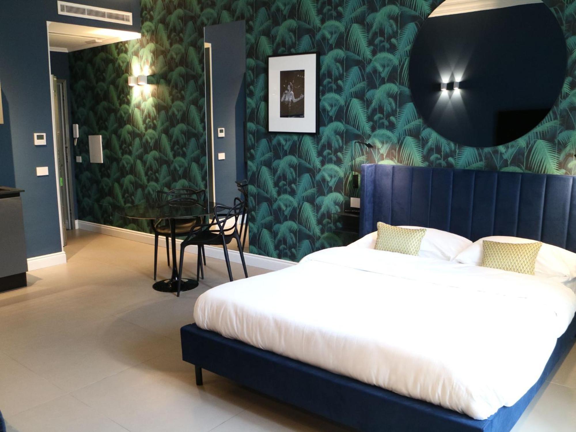 Seven Suites Apartments - Via Matteotti 178 San Remo Zewnętrze zdjęcie