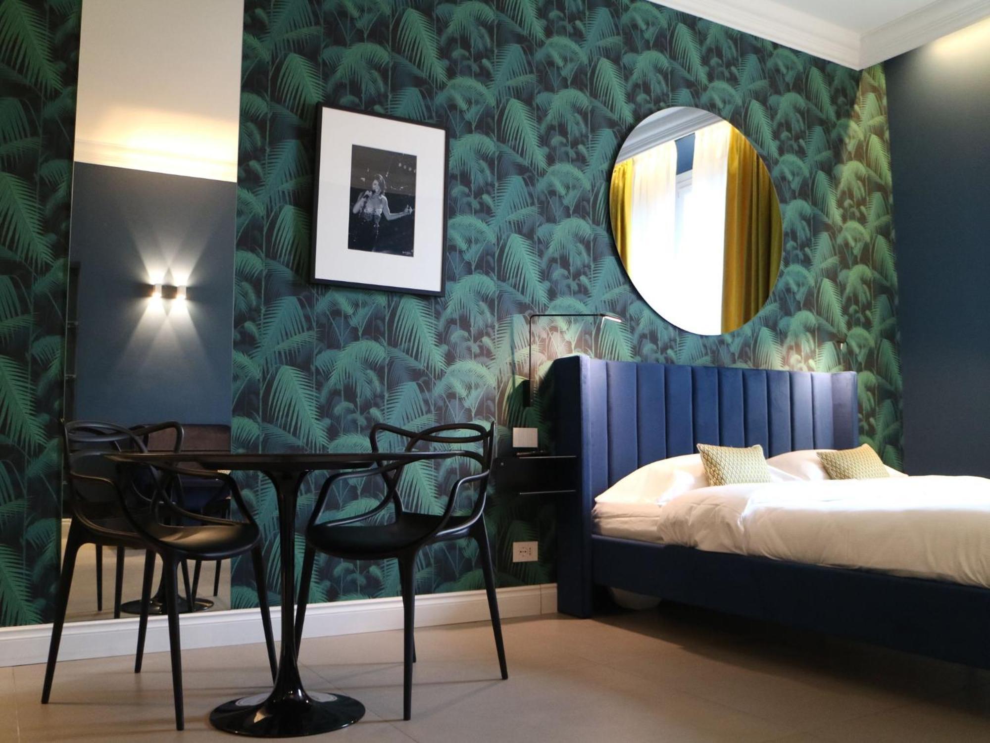 Seven Suites Apartments - Via Matteotti 178 San Remo Zewnętrze zdjęcie